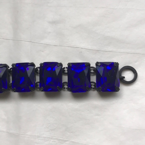 Blue crystal & black bracelet - Picture 5 of 8